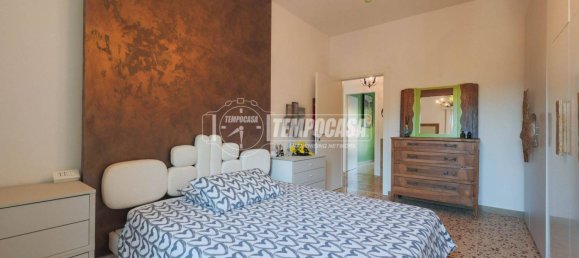 Квартира с 2 спальнями в Форли, Италия № 378580 6