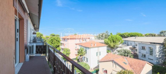 Квартира с 2 спальнями в Форли, Италия № 378580 2