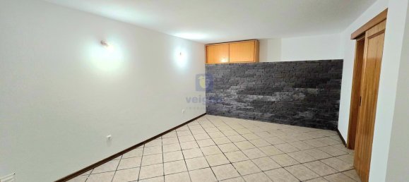 5 bedrooms Villa in Sesimbra, Portugal No. 122689 16