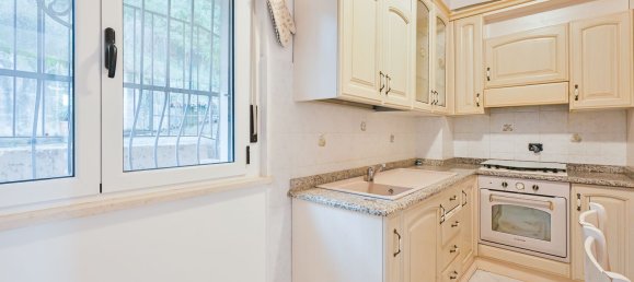 Квартира с 4 комнатами в Специя, Италия № 90313 10