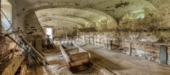 5 bedrooms Castles in Buriasco, Italy No. 212662 2