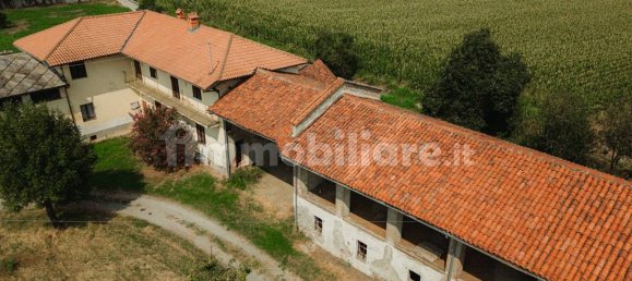 5 bedrooms Castles in Buriasco, Italy No. 212662 26