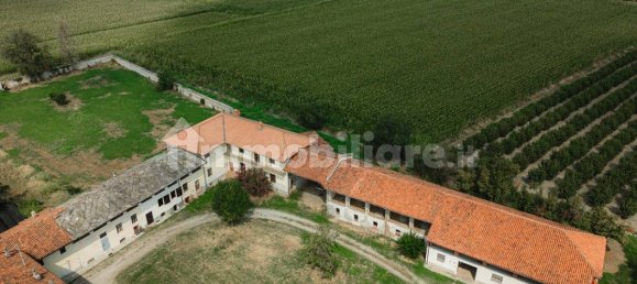 5 bedrooms Castles in Buriasco, Italy No. 212662 20