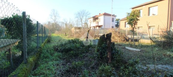 Дом с 5 комнатами в Дзинаско, Италия № 237004 11