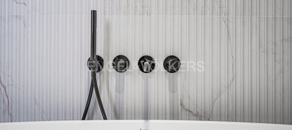 4 غرف نوم شقة في Eixample, Spain رقم 58660 42