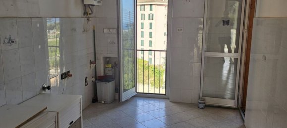 5 Schlafzimmer Wohnung in Genoa, Italy, Nr. 342220 26