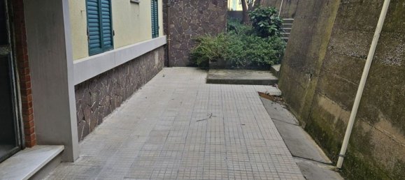 5 Schlafzimmer Wohnung in Genoa, Italy, Nr. 342220 13