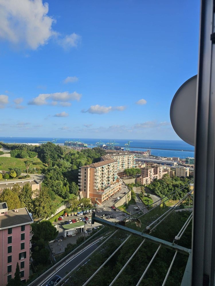 5 Schlafzimmer Wohnung in Genoa, Italy, Nr. 342220