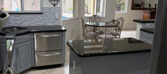 5 غرف نوم فيلا في Miami, الولايات المتحدة رقم 615148 5