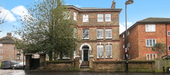 1 bedroom Apartment in London, United Kingdom No. 3589 6