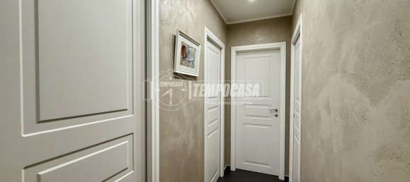 4 rooms Apartment in Rivoli, Italy No. 283662 7