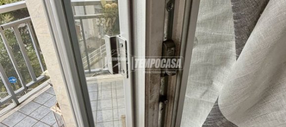 4 rooms Apartment in Rivoli, Italy No. 283662 2