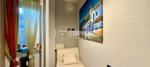4 rooms Apartment in Rivoli, Italy No. 283662 9