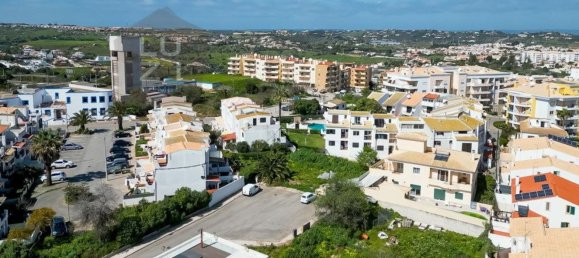 393m² Land in Lagos, Portugal No. 74779 8