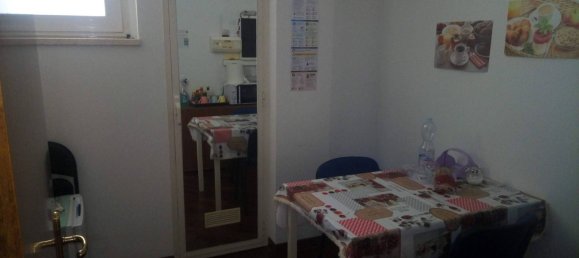 4-Zimmer Büro in Perugia, Italy, Nr. 150072 10
