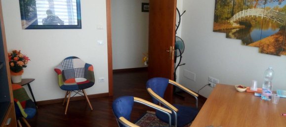 4-Zimmer Büro in Perugia, Italy, Nr. 150072 6