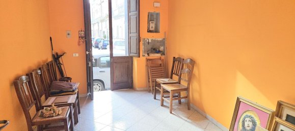 5غرفة شقة في Lecce, Italy رقم 76957 3
