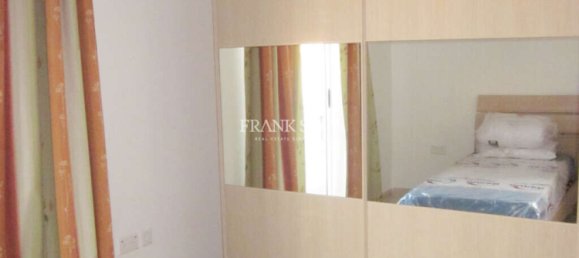 2 bedrooms Penthouse in Sliema, Malta No. 8528 5