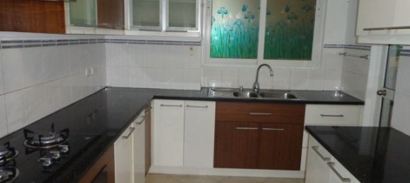 4 bedrooms Apartment in Tay Ho, Vietnam No. 4492 4