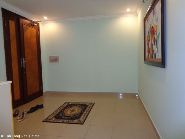 4 bedrooms Apartment in Tay Ho, Vietnam No. 4492