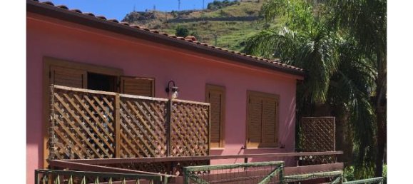 2 غرف نوم شقة في Sant'Alessio Siculo, Italy رقم 252407 2