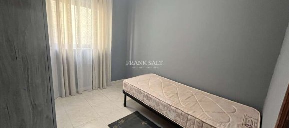 3 bedrooms Apartment in Birzebbuga, Malta No. 8180 6