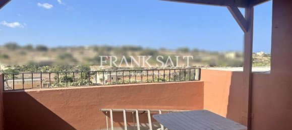 3 bedrooms Apartment in Birzebbuga, Malta No. 8180 9