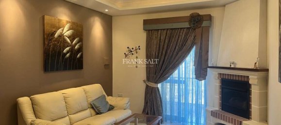 3 bedrooms Apartment in Birzebbuga, Malta No. 8180 2