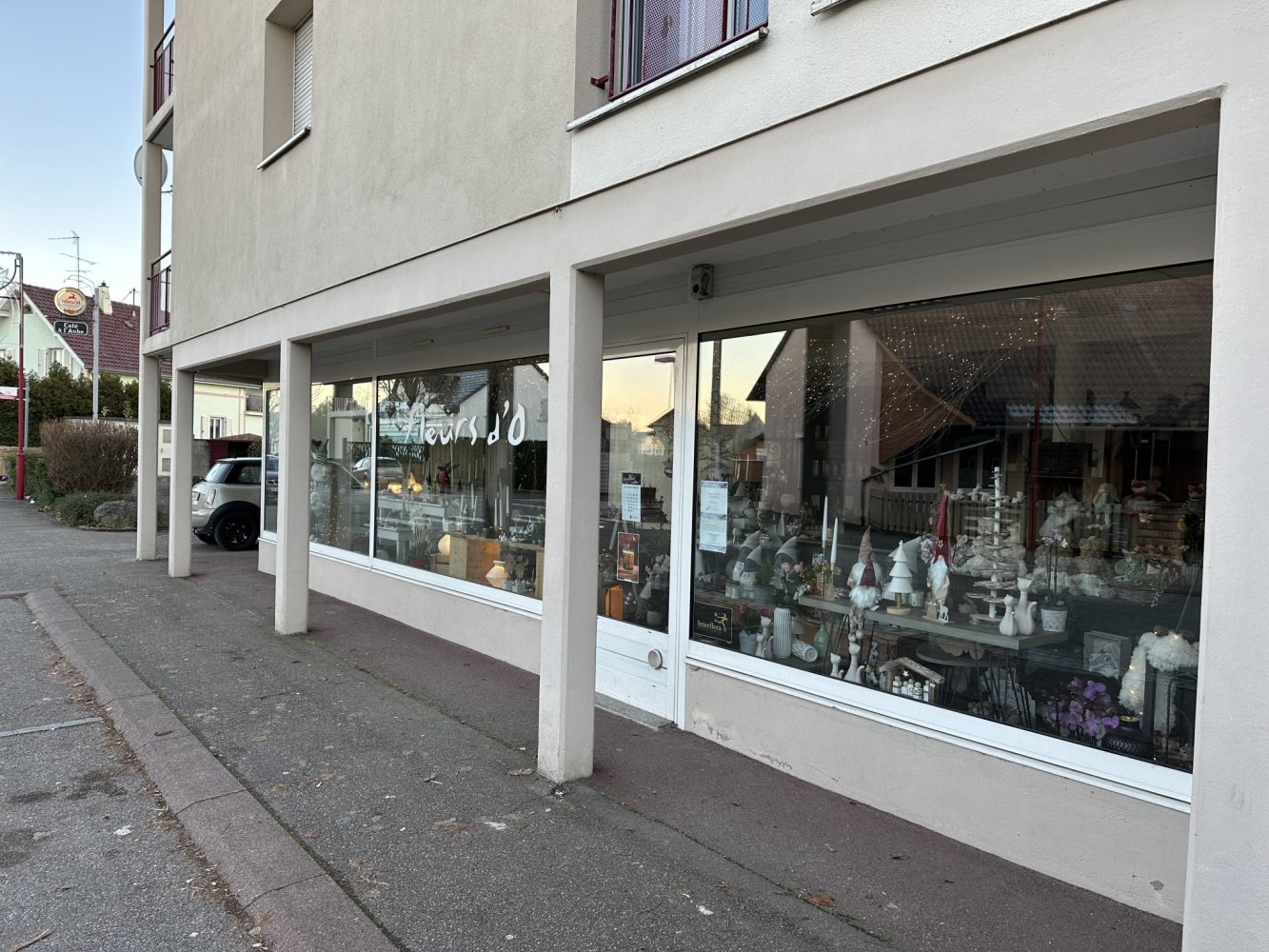 Gewerbliche Immobilie in Bartenheim, France 53m², Nr. 86012