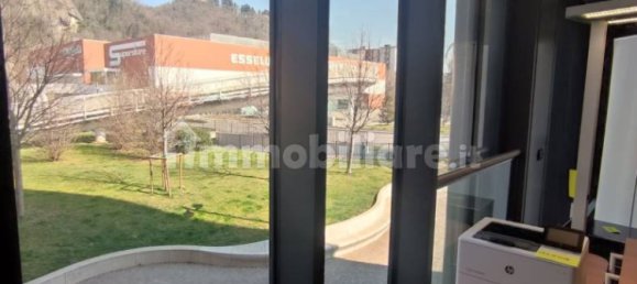 Escritório de 5 divisões em Como, Italy N.º 296474 5