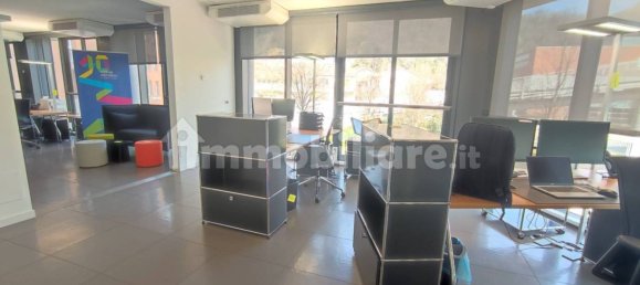 Escritório de 5 divisões em Como, Italy N.º 296474 14