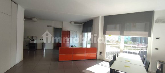 Escritório de 5 divisões em Como, Italy N.º 296474 12