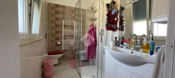 Casa T5 em Novara, Italy N.º 358271 14