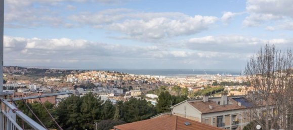 Квартира с 3 спальнями в Анкона, Италия № 80295 21