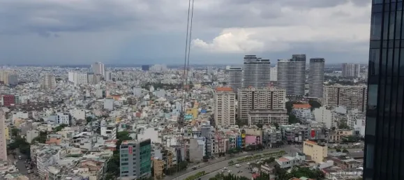 3 dormitorios apartamento en alquiler en District 1, Ho Chi Minh, Vietnam № 75104 5