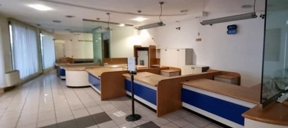 205m² Office in Cervia, Italy No. 380713 8