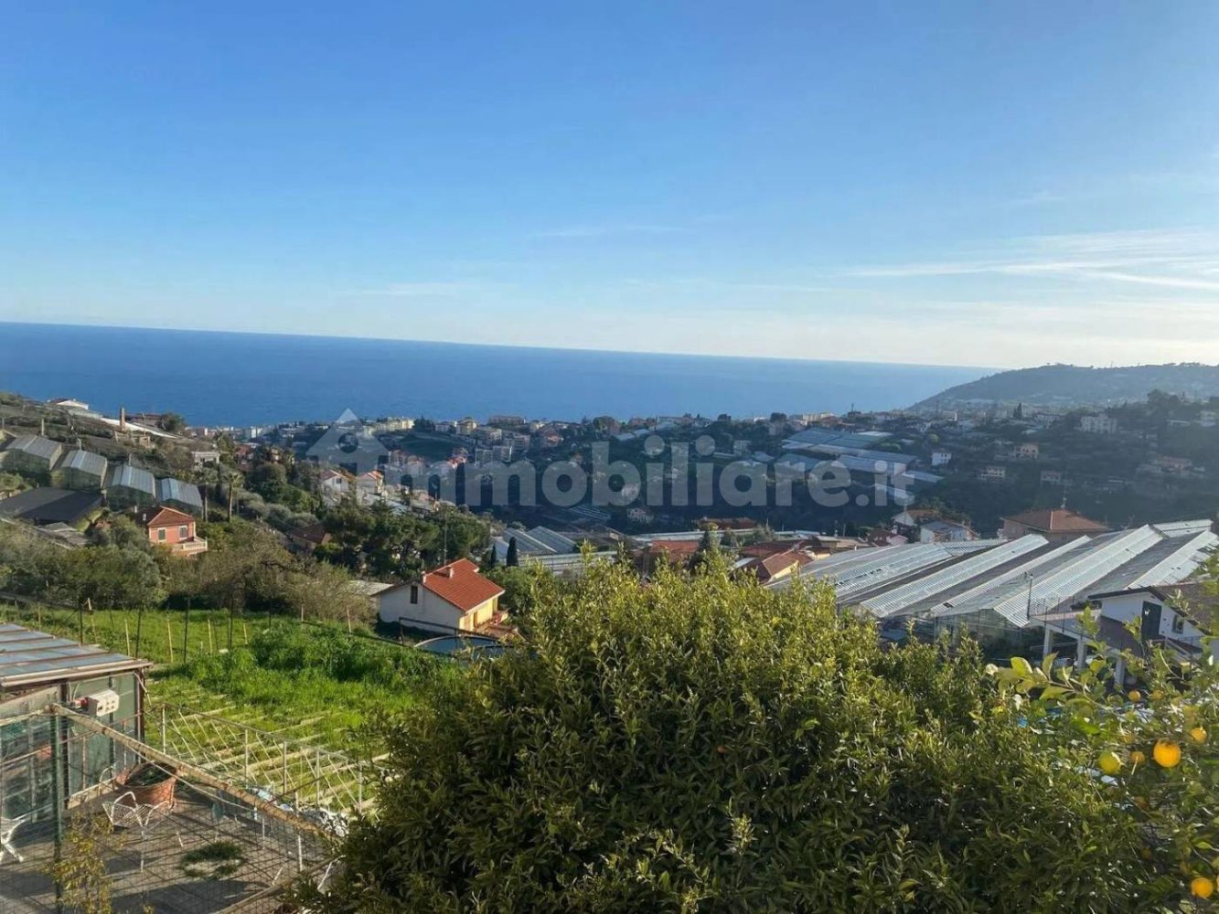 2 bedrooms Villa in Sanremo, Italy No. 263693