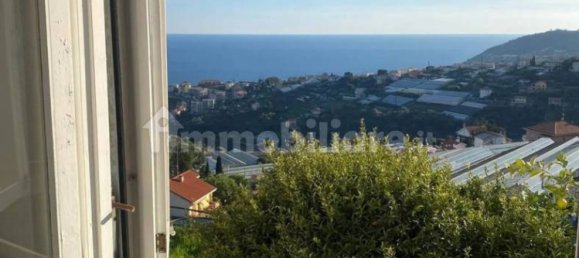 2 bedrooms Villa in Sanremo, Italy No. 263693 3