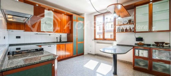 3 Schlafzimmer Haus in Langhirano, Italy, Nr. 272597 9