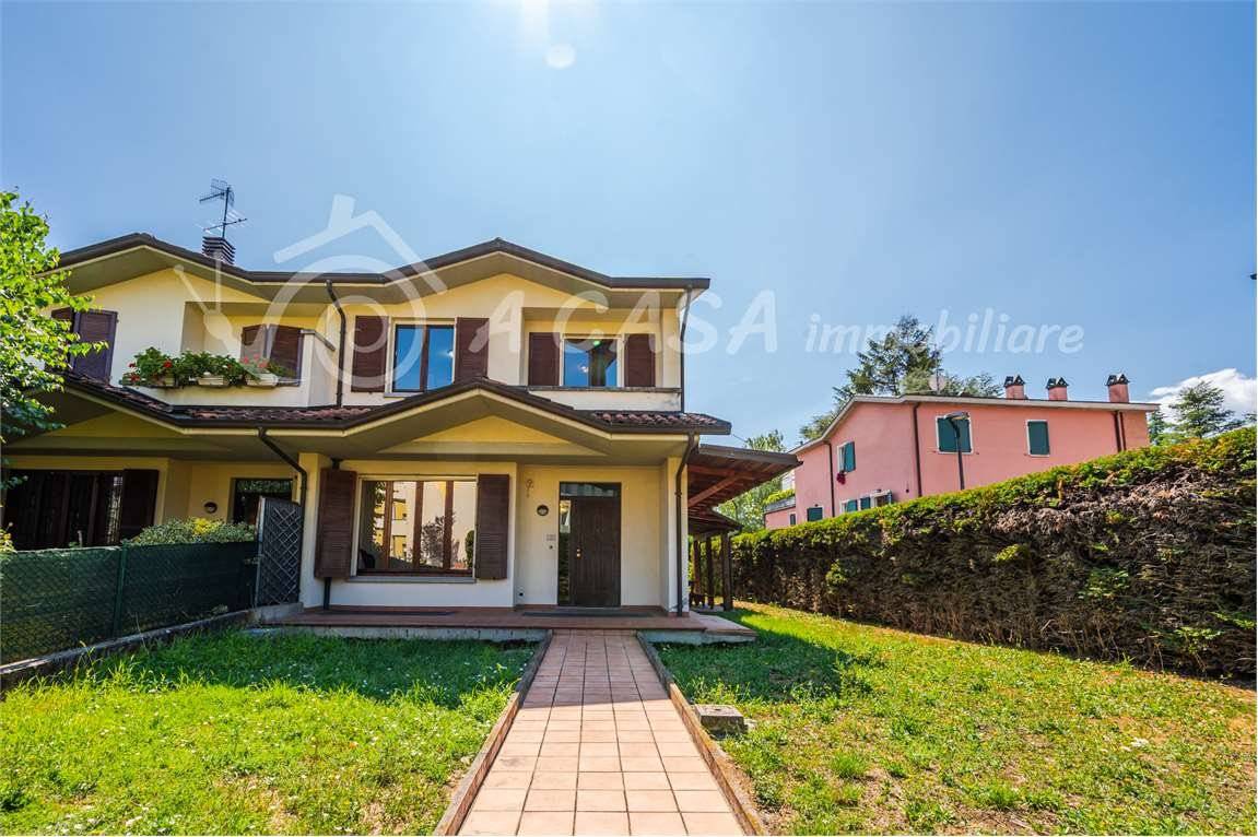3 Schlafzimmer Haus in Langhirano, Italy, Nr. 272597
