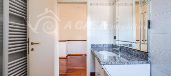 3 Schlafzimmer Haus in Langhirano, Italy, Nr. 272597 18