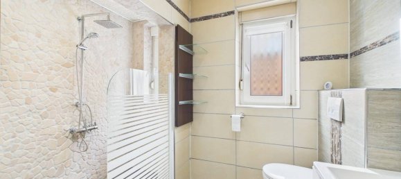 2 bedrooms Apartment in Schwandorf, Germany No. 228551 3