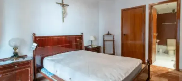 4 bedrooms Apartment in Granada, Spain No. 174523 8