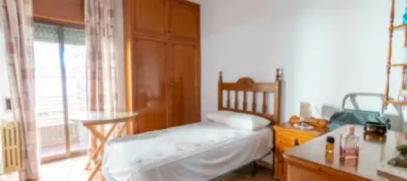 4 bedrooms Apartment in Granada, Spain No. 174523 12