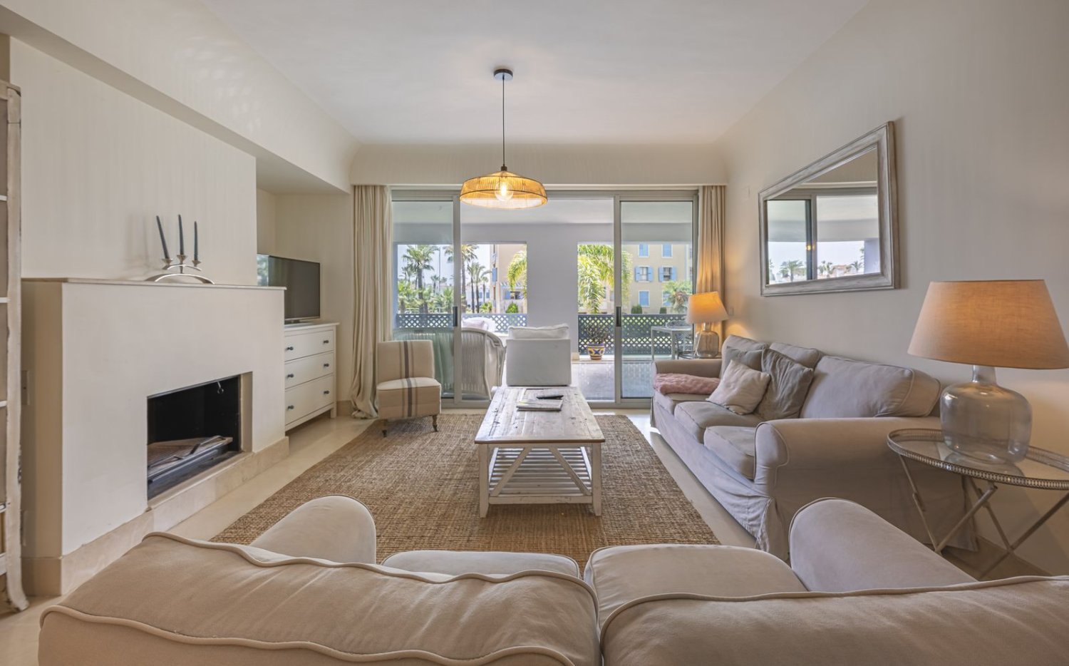 2 غرف نوم شقة في Cadiz, Spain رقم 144798