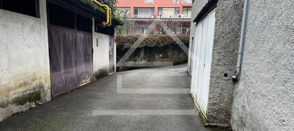 13m² Garage in Oggiono, Italy No. 363554 3