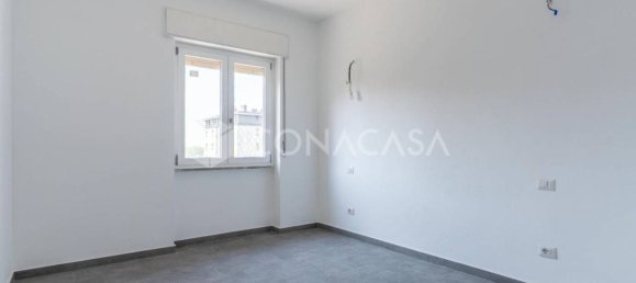 Apartamento de 3 divisões em Milan, Italy N.º 338117 6