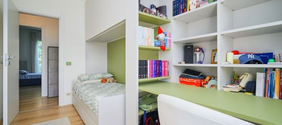 5-salle Appartement à Conegliano, Italy No. 258629 19