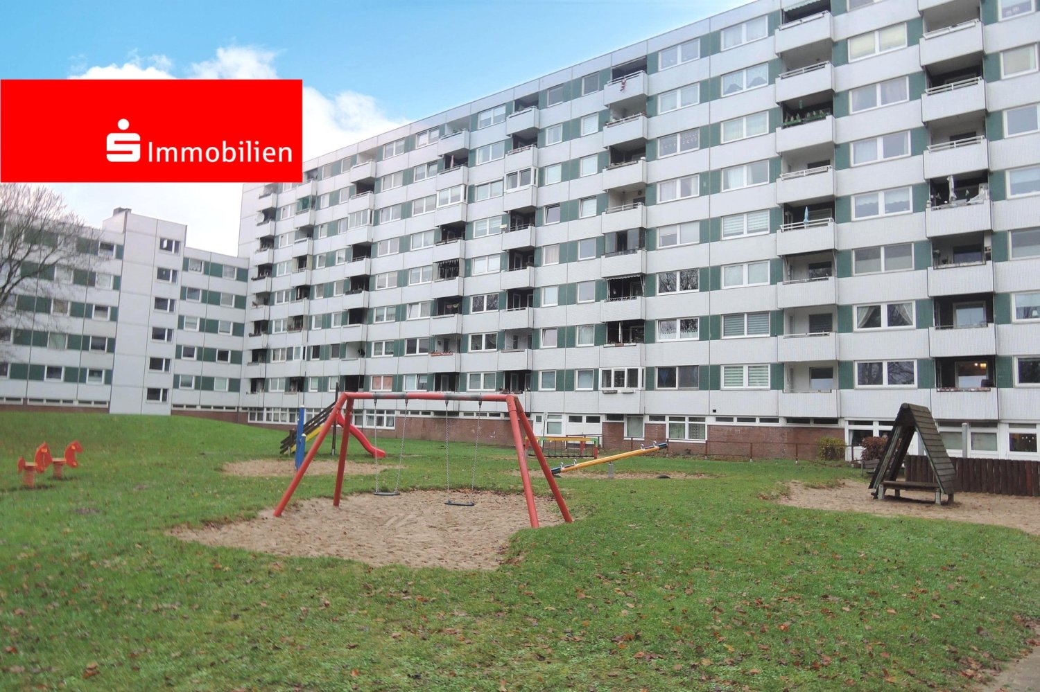 Apartamento de 4 habitaciónes en Kiel, Germany No. 64340