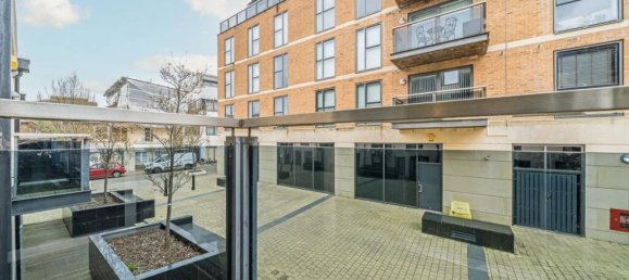 3 bedrooms Apartment in Surbiton, United Kingdom No. 10249 6